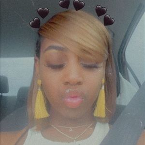 Meet your Posher, Ashalyn